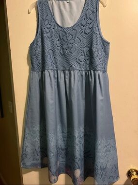 Women’s Sleeveless Light Blue Crochet Bodice Dress